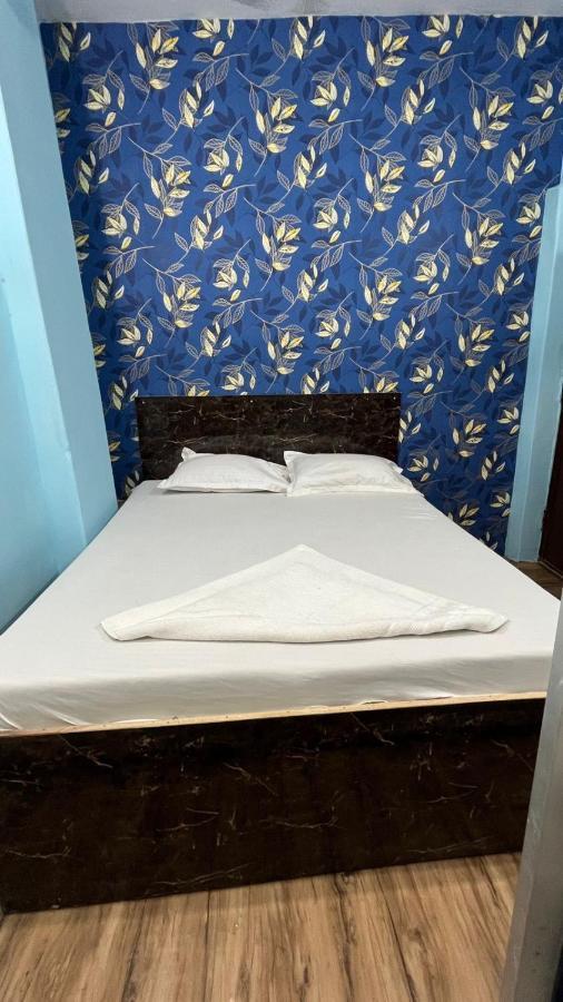 Krishna P. Guest House Varanasi Exteriör bild