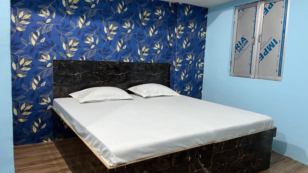 Krishna P. Guest House Varanasi Exteriör bild